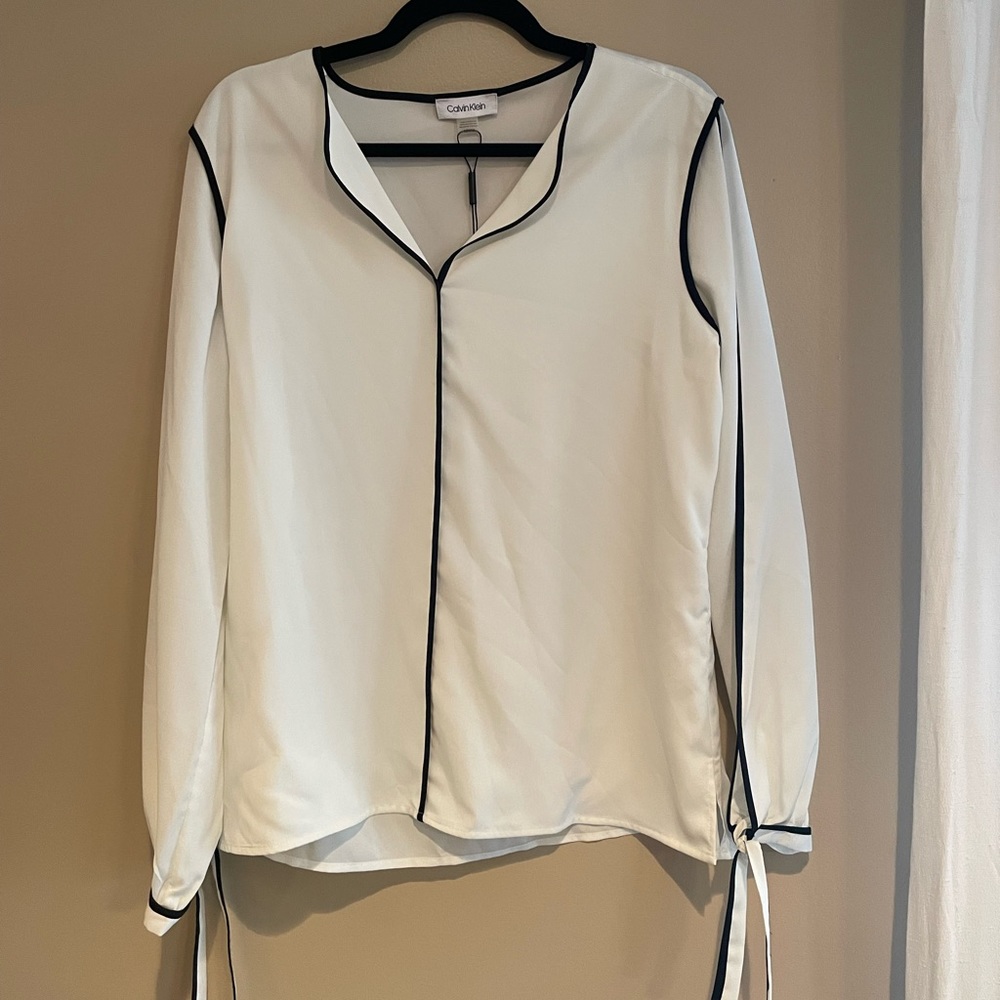 Calvin Klein Pipe Trim Long Sleeve Blouse - White and Black. NWT